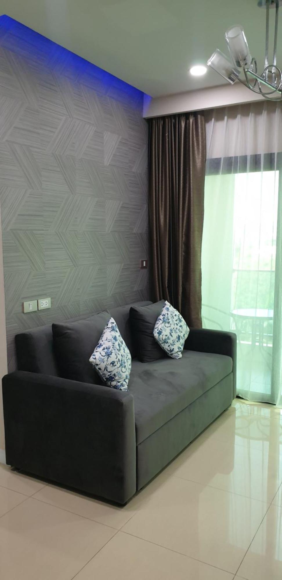 Dusit Grand Condo View Pantai Jomtien Bagian luar foto