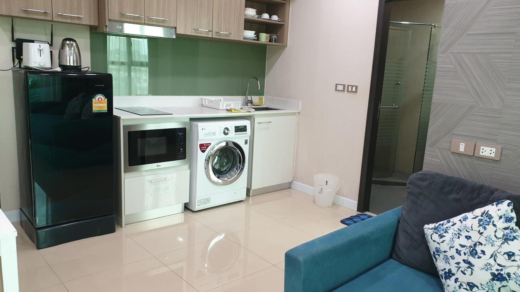 Dusit Grand Condo View Pantai Jomtien Bagian luar foto