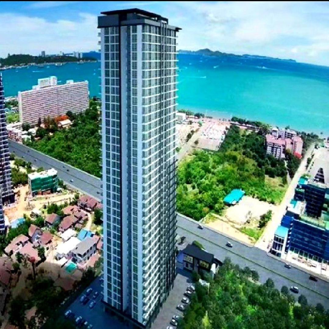 Dusit Grand Condo View Pantai Jomtien Bagian luar foto