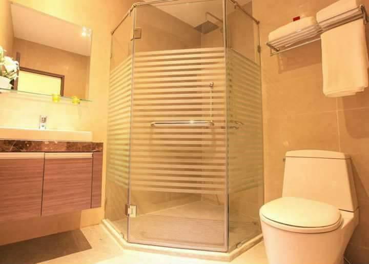 Dusit Grand Condo View Pantai Jomtien Bagian luar foto