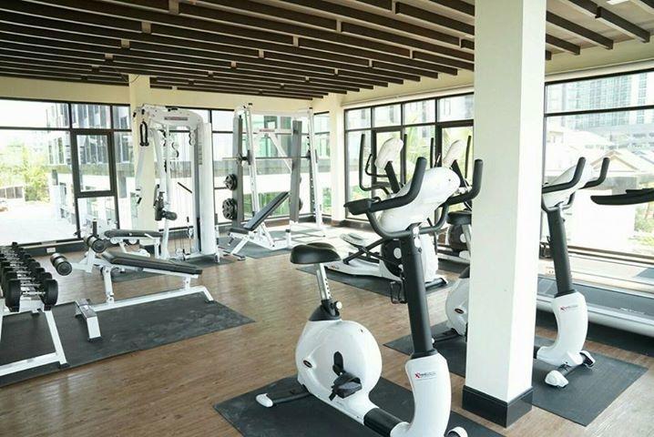 Dusit Grand Condo View Pantai Jomtien Bagian luar foto