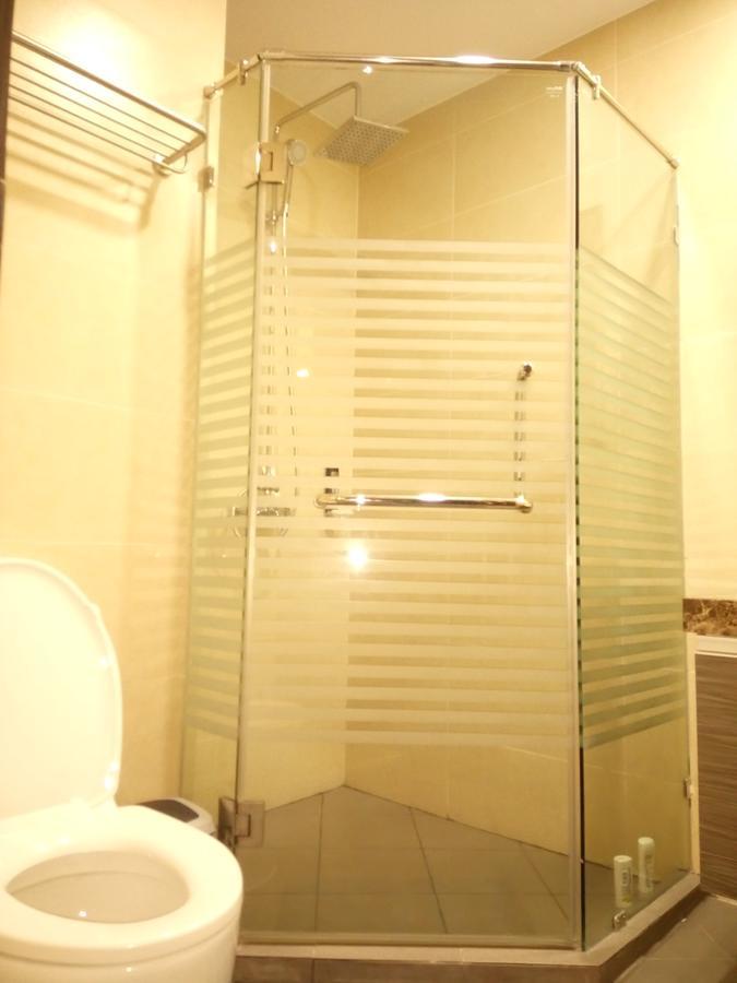Dusit Grand Condo View Pantai Jomtien Bagian luar foto