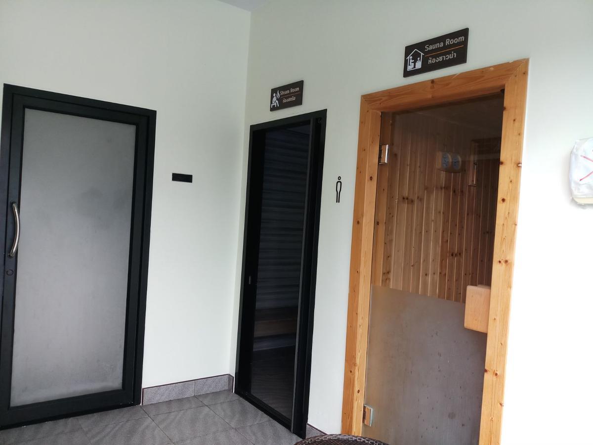 Dusit Grand Condo View Pantai Jomtien Bagian luar foto